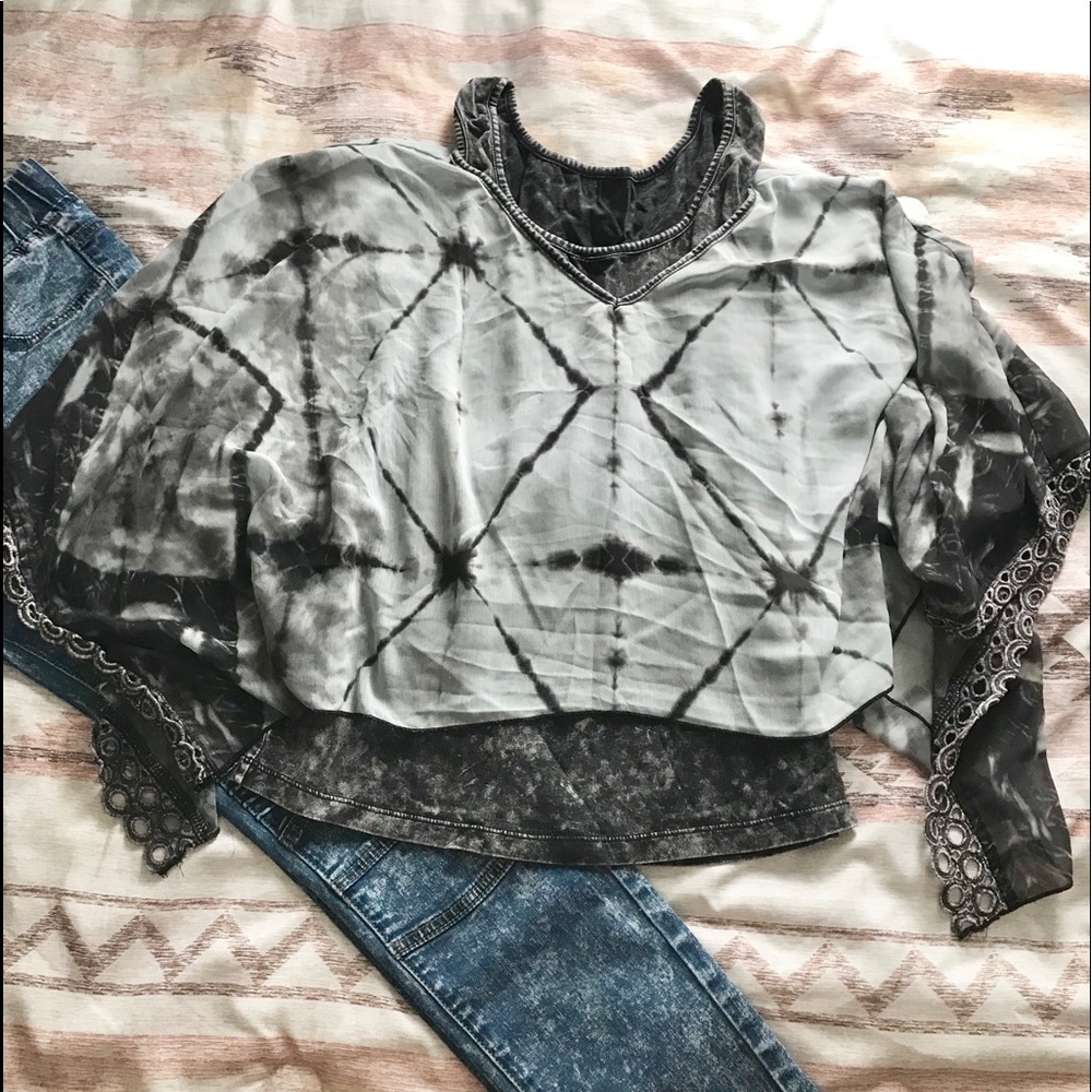 Acid Wash Two Piece Tank Top and Shawl